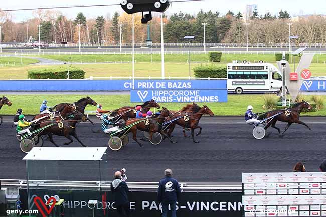 15/12/2020 - Vincennes - Prix de Bazas : Arrivée