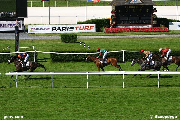 30/07/2007 - Clairefontaine-Deauville - Prix des Capucines : Arrivée