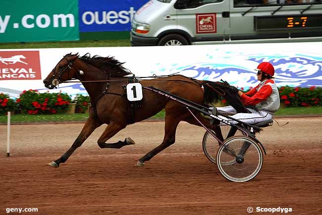 10/07/2009 - Cabourg - Prix des Muscaris : Ankunft