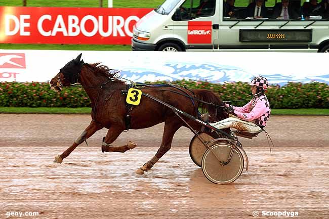08/12/2015 - Cabourg - Prix des Marjolaines (gr B) : Arrivée