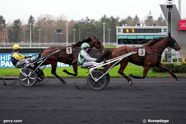 11/12/2023 - Vincennes - Prix de la Réole : Arrivée