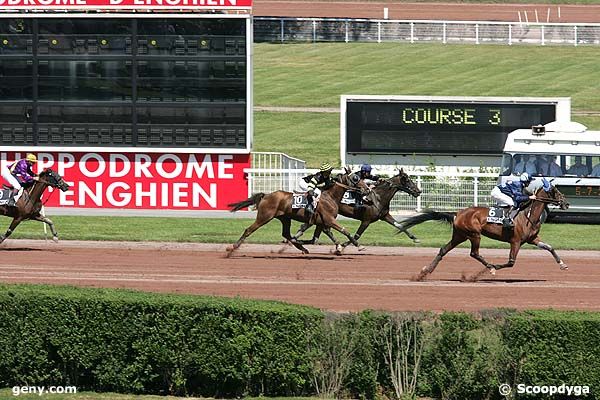 05/08/2007 - Enghien - Prix de Forges-Les-Eaux : Arrivée