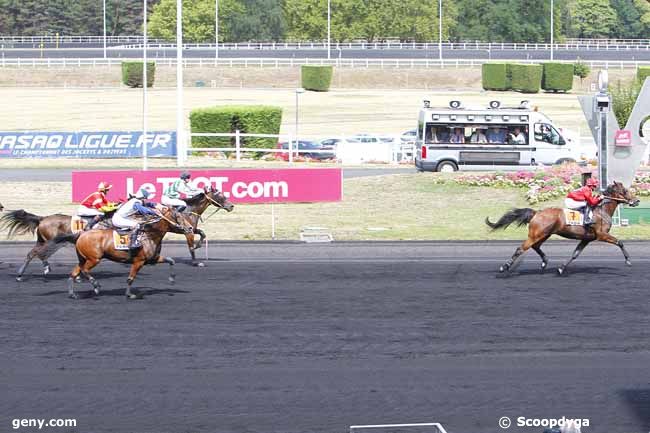 17/08/2015 - Vincennes - Prix d'Abbeville : Arrivée