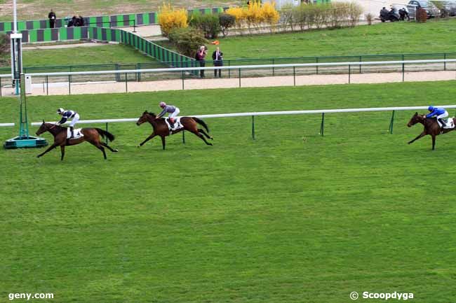 08/04/2018 - ParisLongchamp - Prix du Carrefour Curie : Ankunft