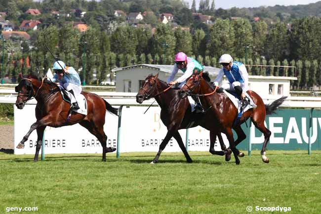 06/08/2023 - Deauville - Prix Daphnis - Fonds Européen de l'Elevage - Prix Famille Sale : Arrivée