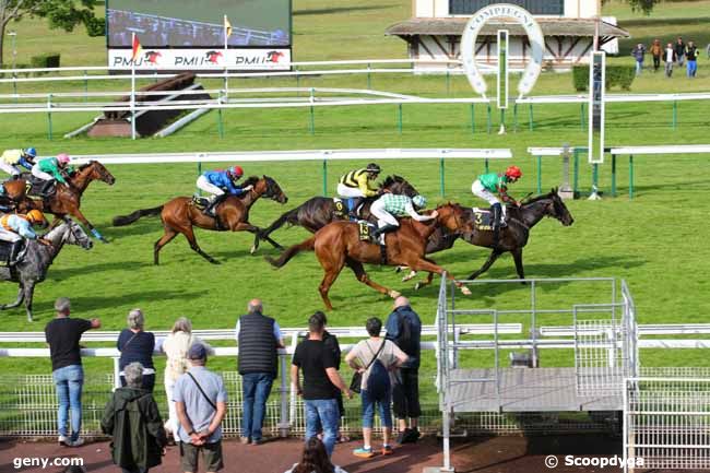 09/07/2024 - Compiègne - Prix des Etangs de Batigny : Arrivée