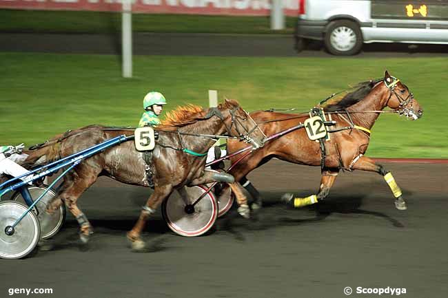 10/11/2009 - Vincennes - Prix Mebsuta : Ankunft