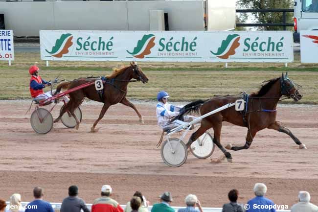 30/09/2009 - Laval - Prix de la C.C.I. de la Mayenne (Gr B) : Ankunft