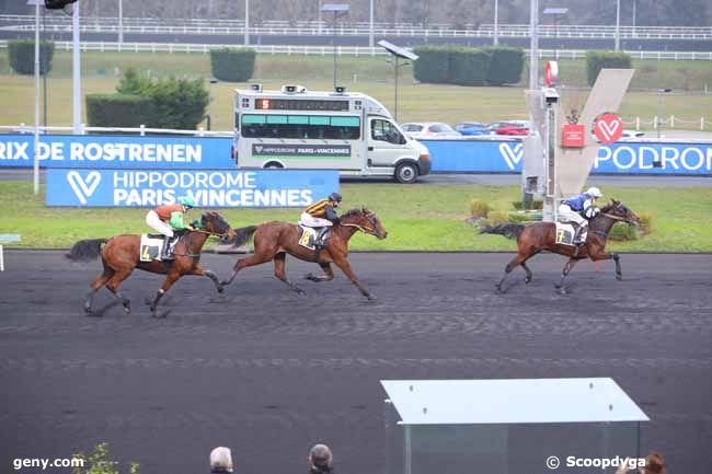 14/12/2021 - Vincennes - Prix de Rostrenen : Arrivée