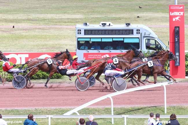 29/07/2023 - Enghien - Prix de l'Association Nationale des Turfistes : Ankunft