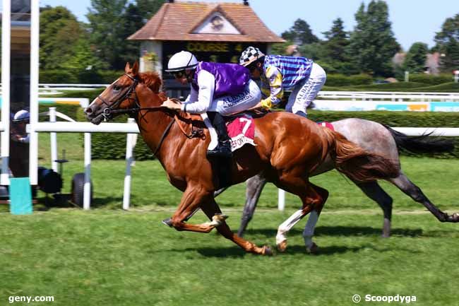 11/07/2025 - Clairefontaine-Deauville - Prix Grand Ordre du Trou Normand, des Calvados, Cidres & Pommeau (Prix des Coquelicots) : Arrivée