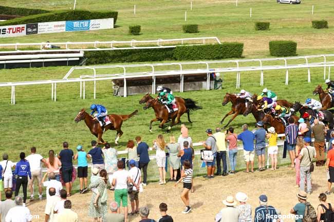 03/08/2022 - Clairefontaine-Deauville - Prix Smarturf  - Prix Gris Vitesse : Arrivée
