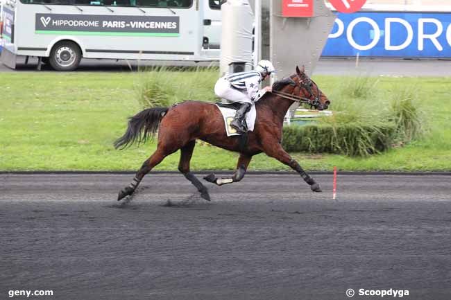 28/11/2022 - Vincennes - Prix de Landivisiau : Arrivée