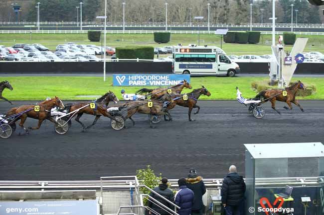 15/12/2024 - Vincennes - Prix Jean Dumouch - Prix de Châteaudun : Arrivée