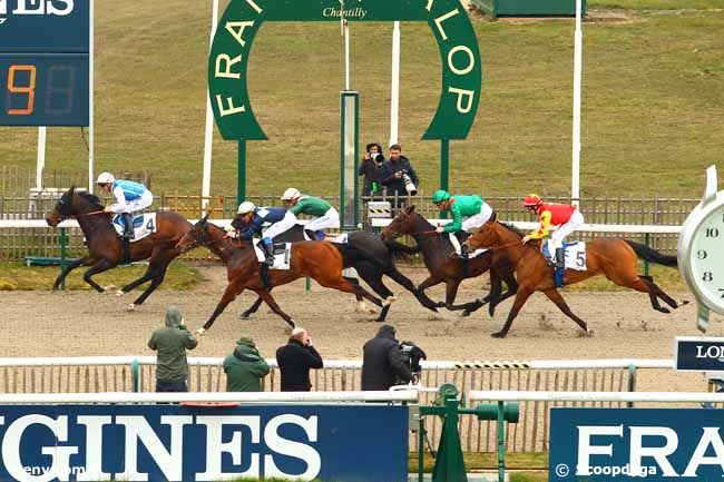 09/03/2018 - Chantilly - Prix du Val Saint-Georges : Arrivée