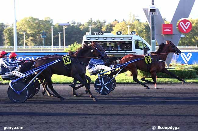 05/10/2021 - Vincennes - Prix Kurse : Arrivée