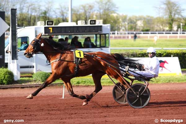 10/04/2024 - Lyon-La Soie - Prix de Nantes : Arrivée