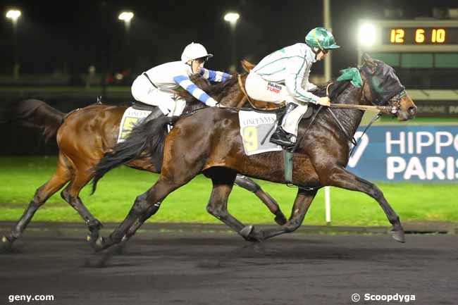 08/11/2024 - Vincennes - Prix Hilda : Arrivée