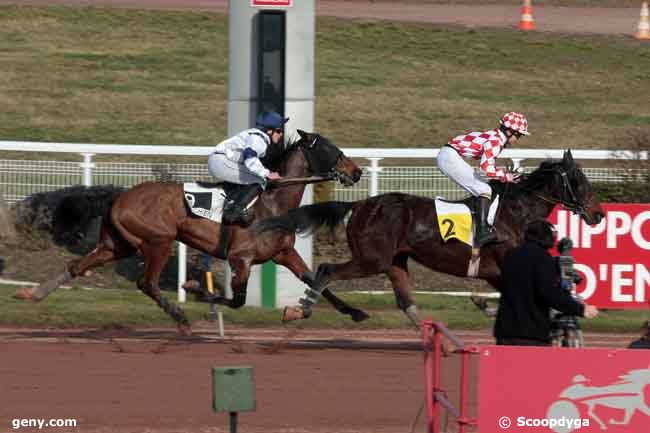 25/02/2009 - Enghien - Prix de Biscarrosse : Arrivée