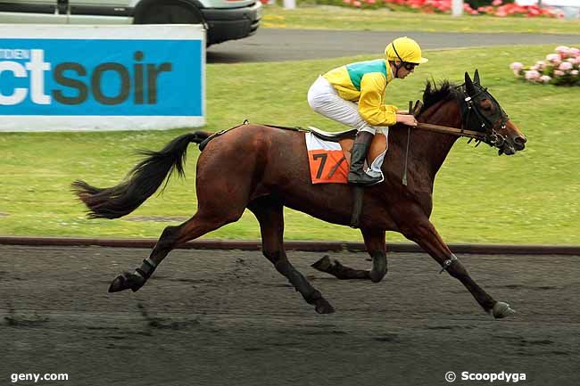 02/07/2010 - Vincennes - Prix Isis : Ankunft