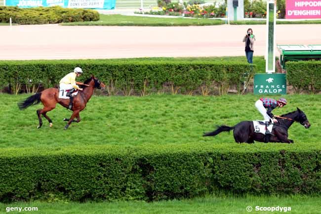 07/04/2014 - Enghien - Prix Méhariste : Arrivée