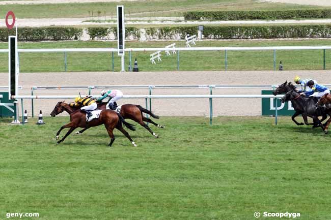 03/07/2015 - Deauville - Prix de la Cour du Chasseur : Ankunft