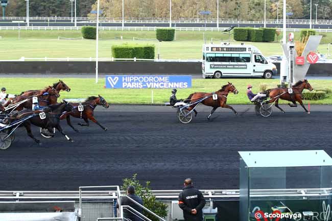 06/11/2023 - Vincennes - Prix de Fouilloy : Arrivée