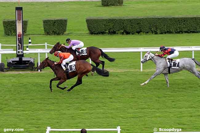 17/10/2011 - Clairefontaine-Deauville - Prix du Val Marin : Arrivée