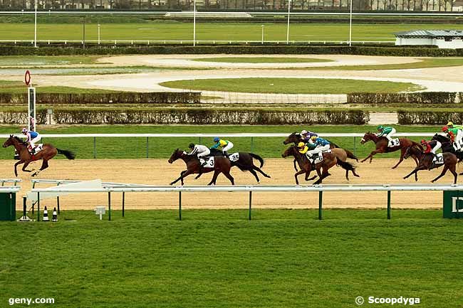 27/12/2013 - Deauville - Prix de Cisai : Ankunft