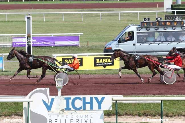 01/07/2015 - Vichy - Prix de Savoie : Arrivée