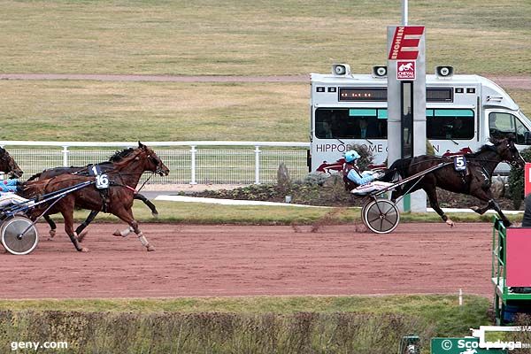 24/02/2012 - Enghien - Prix de Saint-Pierre-la-Cour : Arrivée