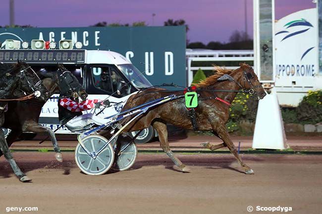 12/01/2023 - Cagnes-sur-Mer - Prix Kaïzer Sozé : Arrivée