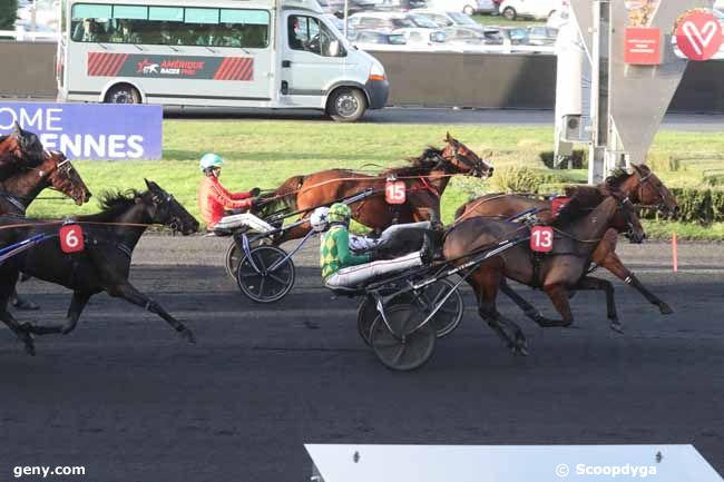 19/11/2023 - Vincennes - Prix Swc 4 Ans Q1 - Prix Guy Deloison : Arrivée