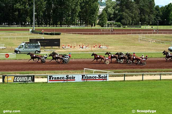 20/06/2011 - Vichy - Prix des Parcs d'Allier : Arrivée