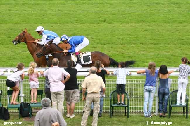 02/08/2011 - Deauville - Prix de Tancarville : Ankunft