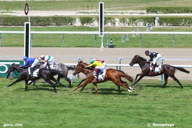 03/07/2015 - Deauville - Prix de Guéron : Ankunft