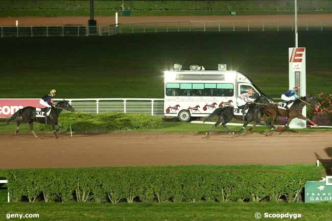 15/10/2015 - Enghien - Prix du Pont Neuf : Arrivée