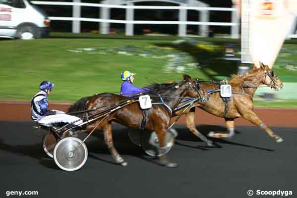 30/11/2007 - Vincennes - Prix Thia : Arrivée