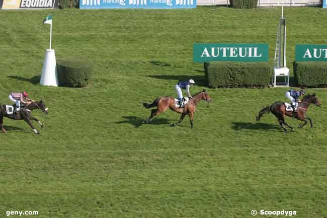 20/04/2011 - Auteuil - Prix Quo Vadis : Arrivée
