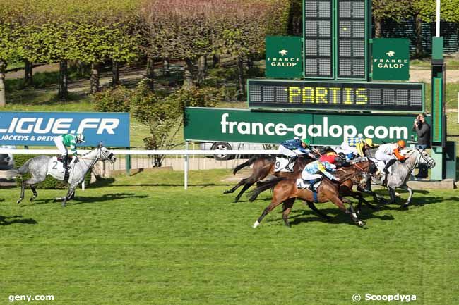 01/05/2016 - Saint-Cloud - Prix du Tremblay : Arrivée