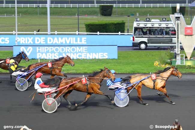 28/12/2019 - Vincennes - Prix de Damville : Arrivée