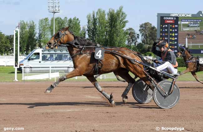 15/05/2023 - Vichy - Prix de Toulon-sur-Allier : Arrivée