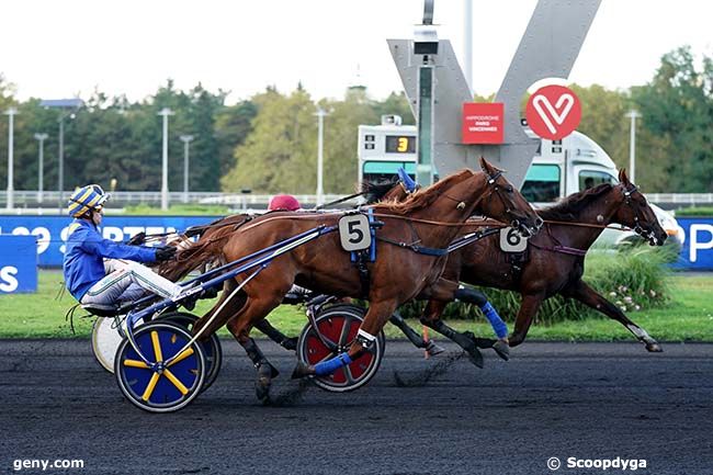 03/10/2023 - Vincennes - Prix Undina : Arrivée