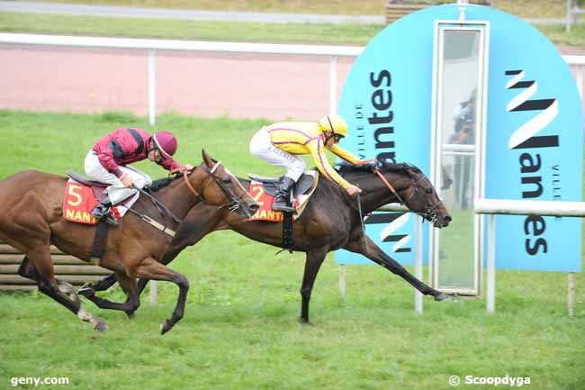 12/06/2012 - Nantes - Prix du Journal Genycourses - Grand Prix des AQPS : Ankunft