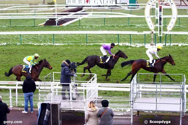 19/03/2018 - Compiègne - Prix Carrefour de l'Armistice : Arrivée