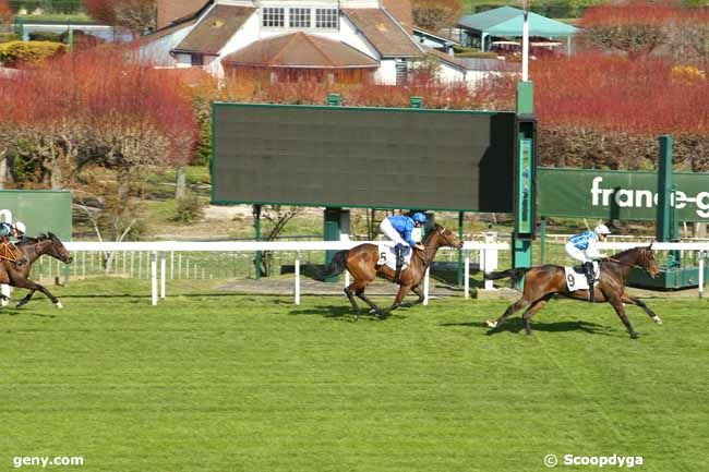 10/03/2022 - Saint-Cloud - Prix Providencial : Arrivée