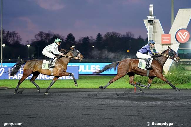 06/12/2022 - Vincennes - Prix de Courseulles : Arrivée