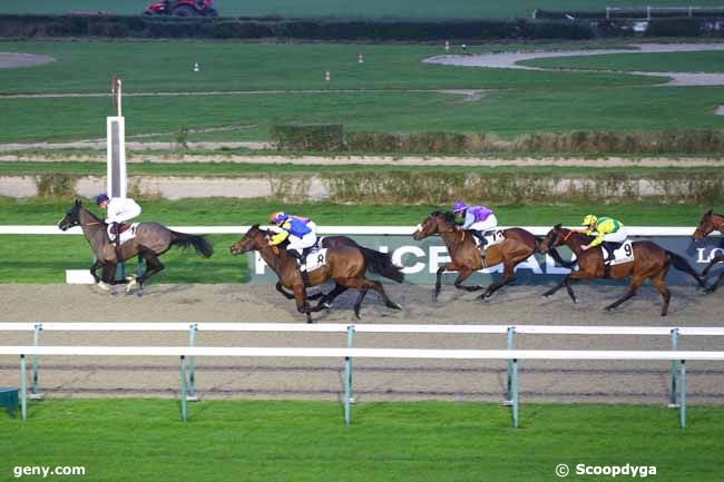 28/12/2024 - Deauville - Prix de Mortagne-au-Perche : Ankunft