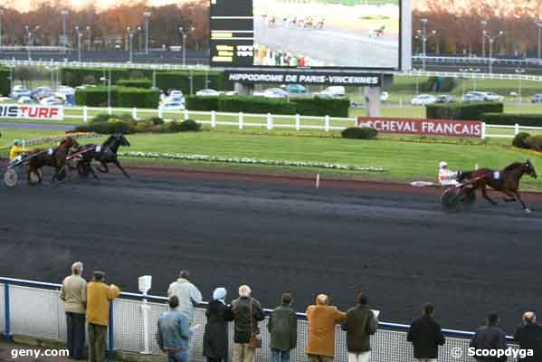 12/11/2007 - Vincennes - Prix d'Azay le Rideau (Gr A) : Ankunft