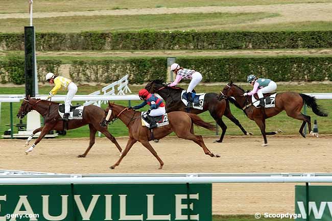 01/08/2010 - Deauville - Prix du Clos Fleuri : Arrivée